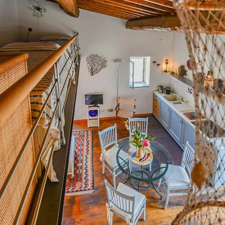 아파트 Loft Il Mare Front Sea